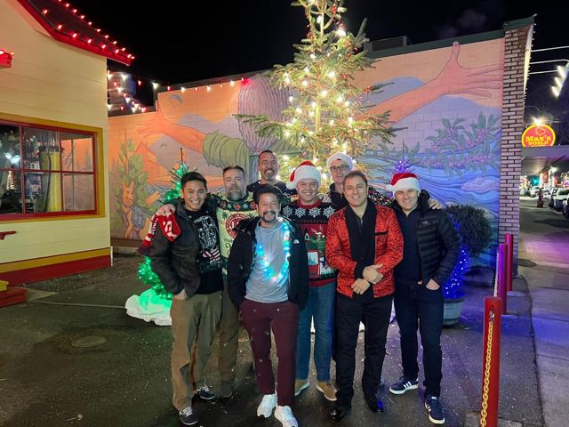 2022 Holiday Crawl photo