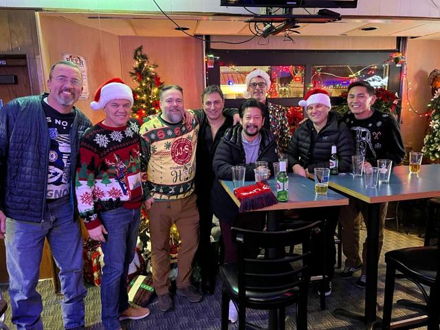 2022 Holiday Crawl photo