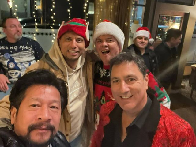 2022 Holiday Crawl photo